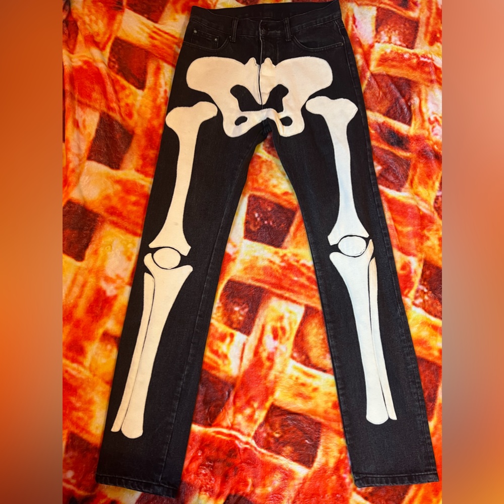 Mnml skeleton jeans